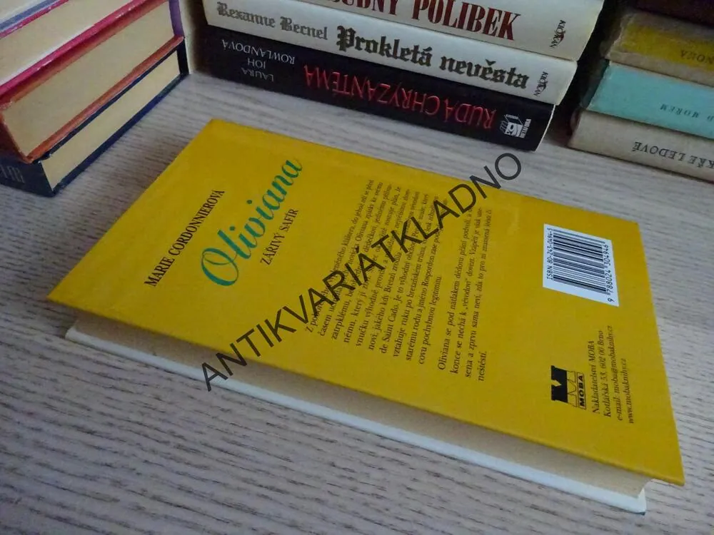 OLIVIANA, ZÁŘIVÝ SAFÍR, MARIE CORDONNIEROVÁ, **an