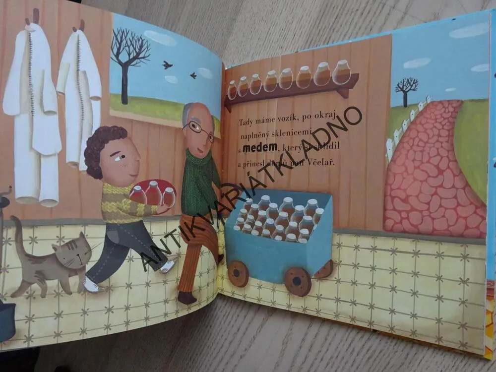 VČELAŘ, LAURIE KREBS, VALERIA CIS, **an