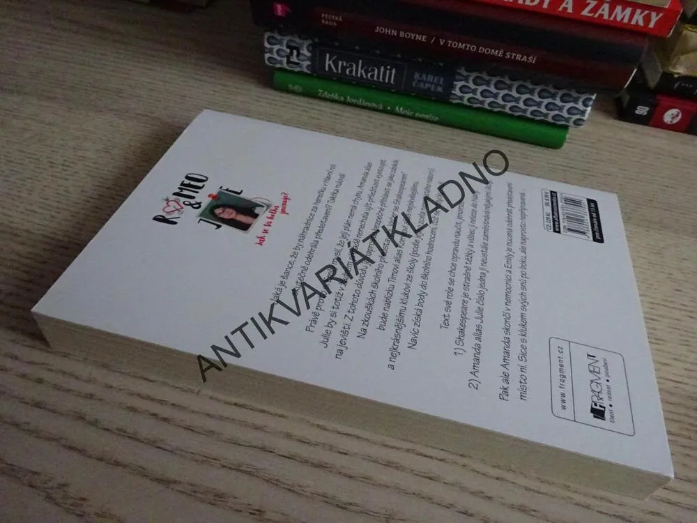 ROMEO A JULIE, JAK SE TA HOLKA JMENUJE?, SHANI PETROFFOVÁ, **an