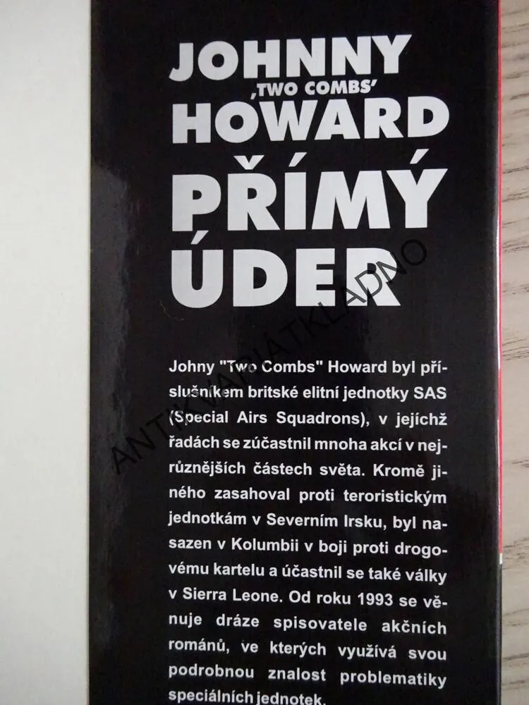 PŘÍMÝ ÚDER, JOHNNY HOWARD, **an