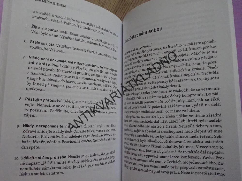 ÚSPĚCH MĚŘÍM ŠTĚSTÍM, JITKA SKALICKÁ, EVA VAŠKOVÁ ČEJKOVÁ, **an