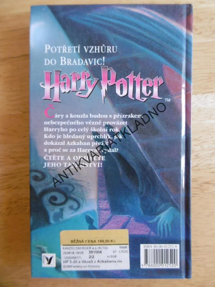HARRY POTTER A VĚZEŇ Z AZKABANU, J.K. ROWLINGOVÁ, **an
