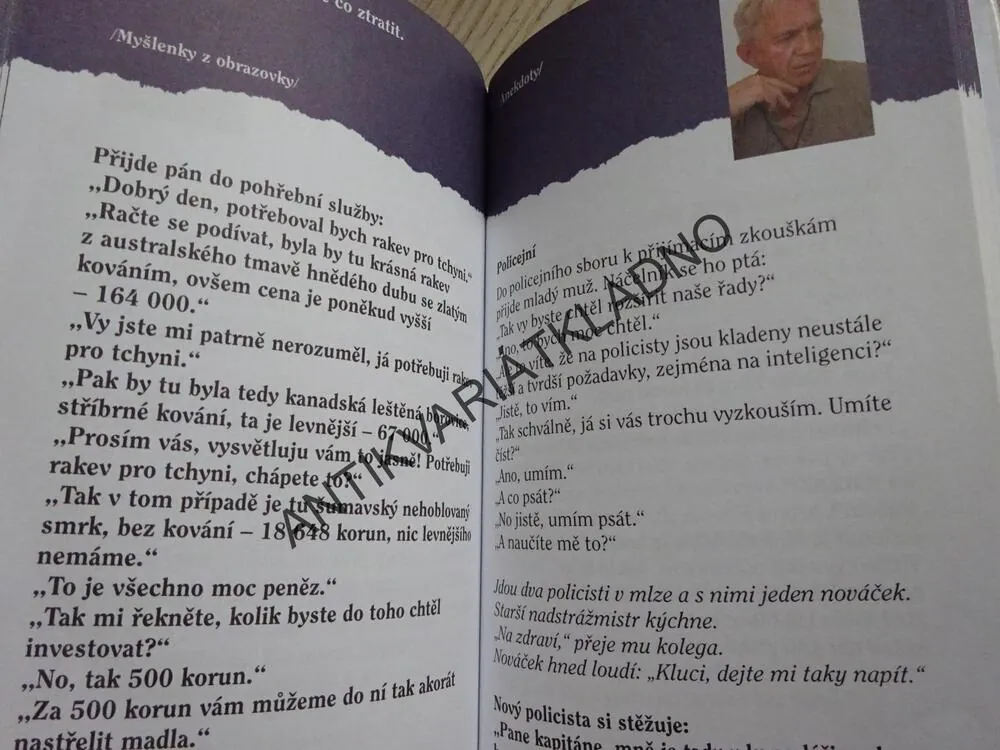 BLBĚJŠÍ VYHRÁVÁ ANEB MÍSTO MOZKU MALOU KOSTKU, JIŘÍ KRAMPOL, MILOŠ SCHMIEDBERGER, **an