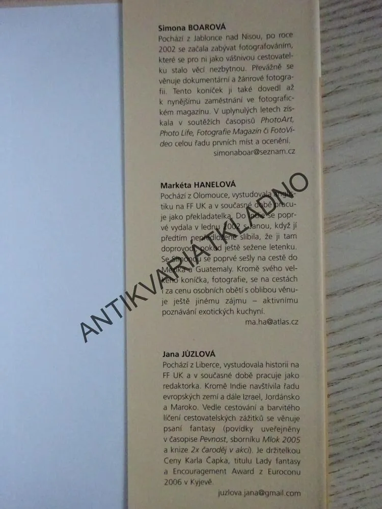 TŘI ŽENY V INDII, SIMONA BOAROVÁ, MARKÉTA HANELOVÁ, JANA JŮZLOVÁ, **an