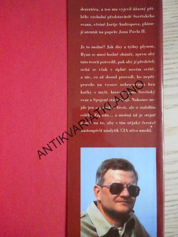 RUDÝ KRÁLÍK, TOM CLANCY, **an