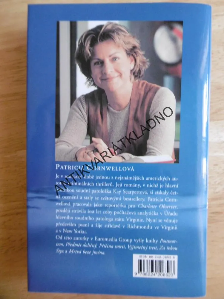 KALNÉ VODY, PATRICIA CORNWELLOVÁ, **an