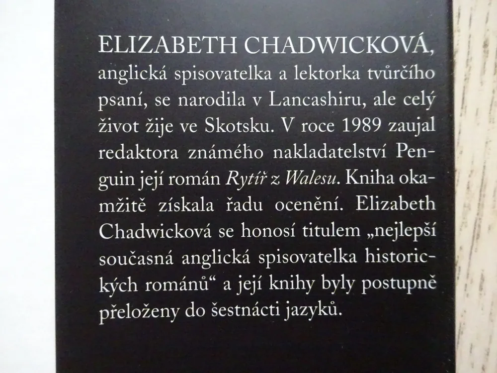 TEMPLÁŘSKÝ KŘÍŽ, ELIZABETH CHADWICKOVÁ, **an