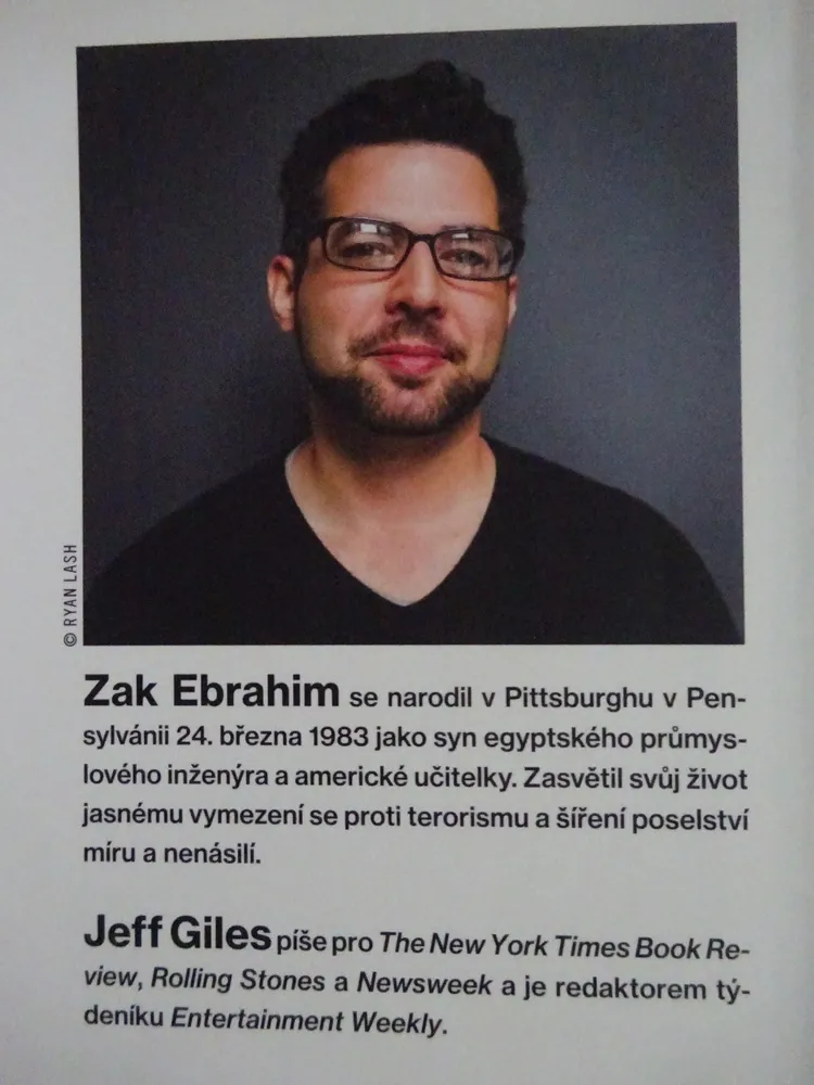 SYN TERORISTY, ZAK EBRAHIM, JEFF GILES, **an