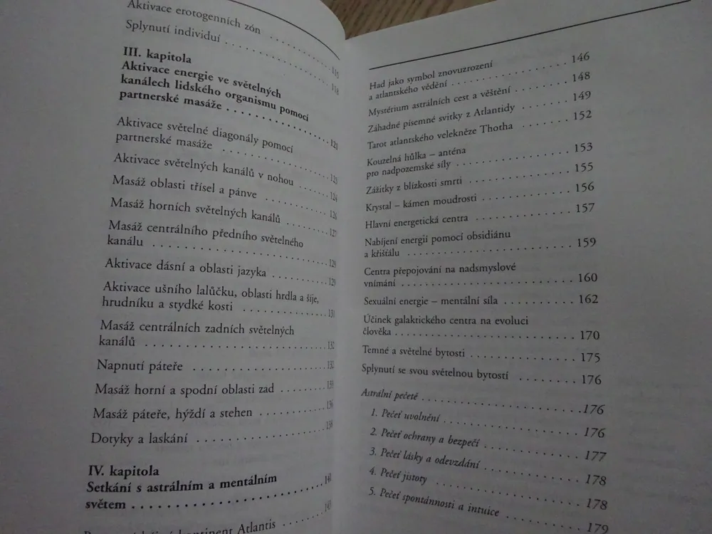 SVĚTELNÁ TANTRA, OSKAR HODOSI, **an