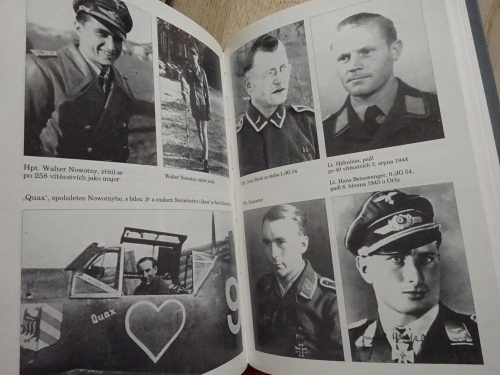 KŘÍŽ PROTI HVĚZDĚ, FRANZ KUROWSKI, LETECKÁ VÁLKA NA RUSKEM 1941-44, **an