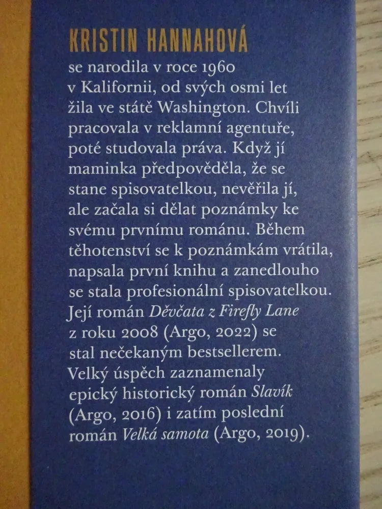 ČTYŘI VICHRY, KRISTIN HANNAHOVÁ, **an