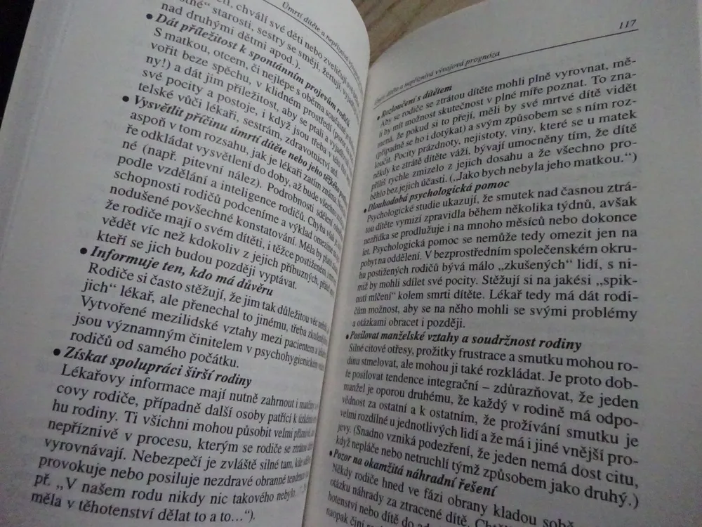 DĚTI, RODINA A STRES, ZDENĚK MATĚJČEK, ZDENĚK DYTRYCH, **an