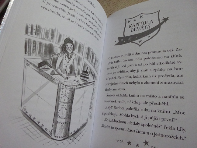 ŠARLOTA A JISKRA, AKADEMIE JEDNOROŽCŮ, JULIE SYKESOVÁ, **an