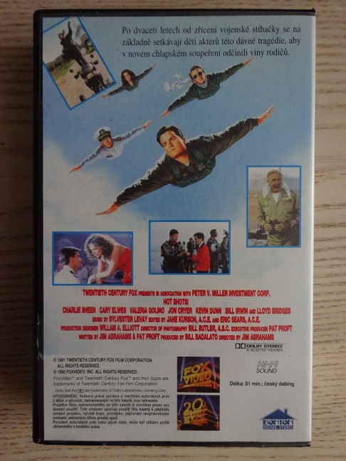 ŽHAVÉ VÝSTŘELY, CHARLIE SHEEN, VHS VIDEOKAZETA