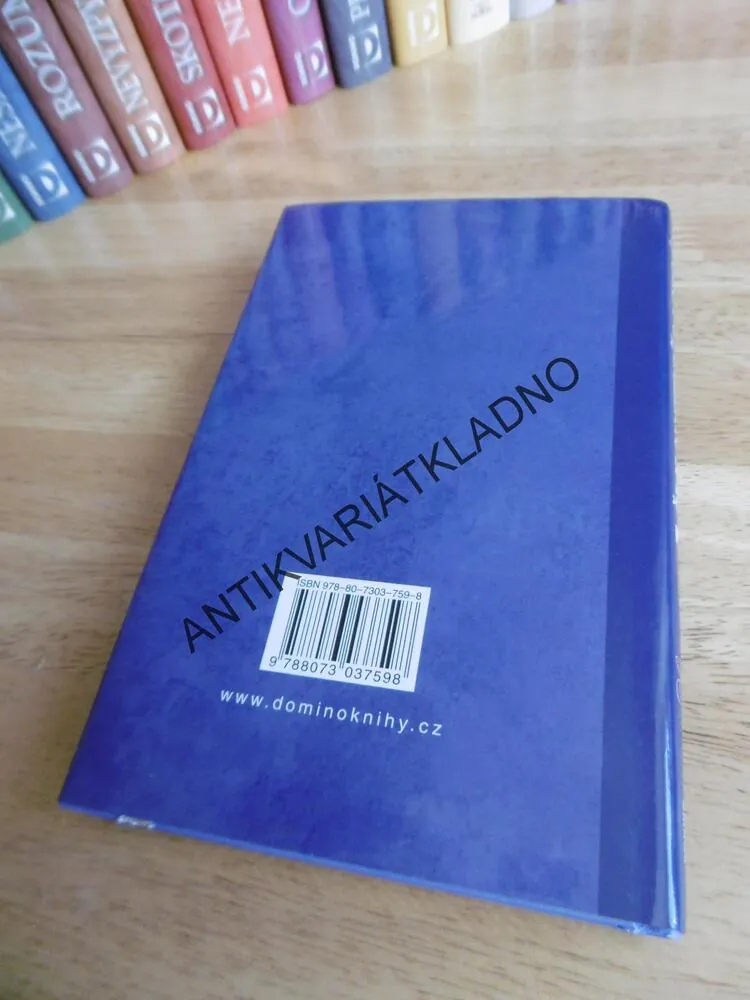 ŠLECHETNÝ DAREBÁK, SUZANNE ENOCH, **an