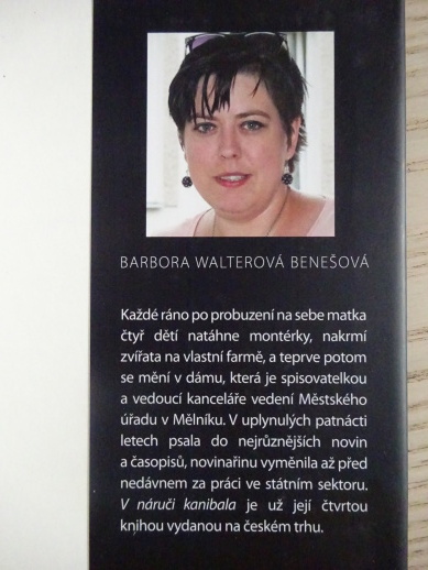 V NÁRUČÍ KANIBALA, BARBORA WALTEROVÁ BENEŠOVÁ, **an