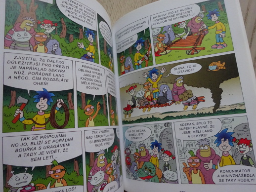 VIKTORKA A VESMÍRNÁ DOBRODRUŽSTVÍ, KLÁRA SMOLÍKOVÁ, HONZA SMOLÍK, **an