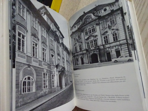 PRAŽSKÉ PALÁCE, PAVEL PREISS, EMANUEL POCHE, **an