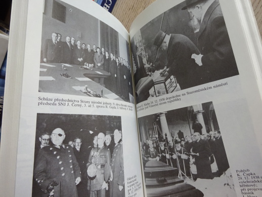 DENÍK DRUHÉ REPUBLIKY, DUŠAN TOMÁŠEK, **an