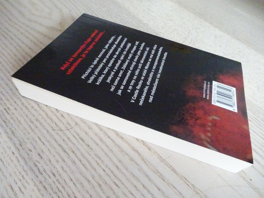 CUJO, STEPHEN KING, **an