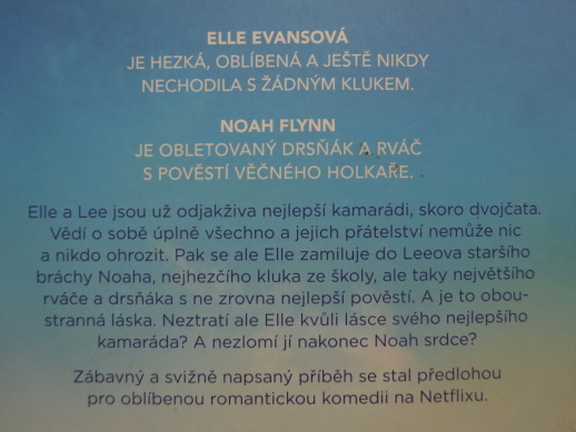 STÁNEK S POLIBKY, BETH REEKLESOVÁ, **an