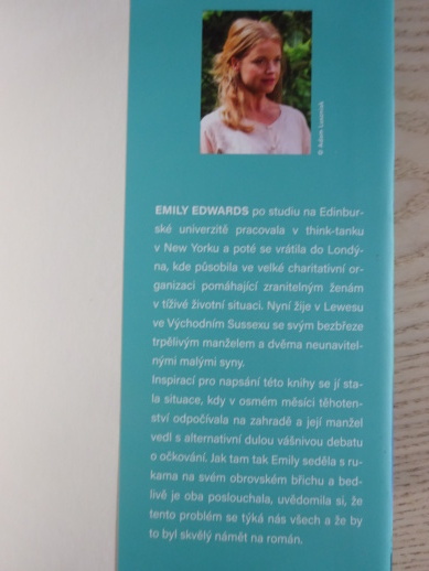NEJLEPŠÍ KAMARÁDKY, EMILY EDWARDS, **an