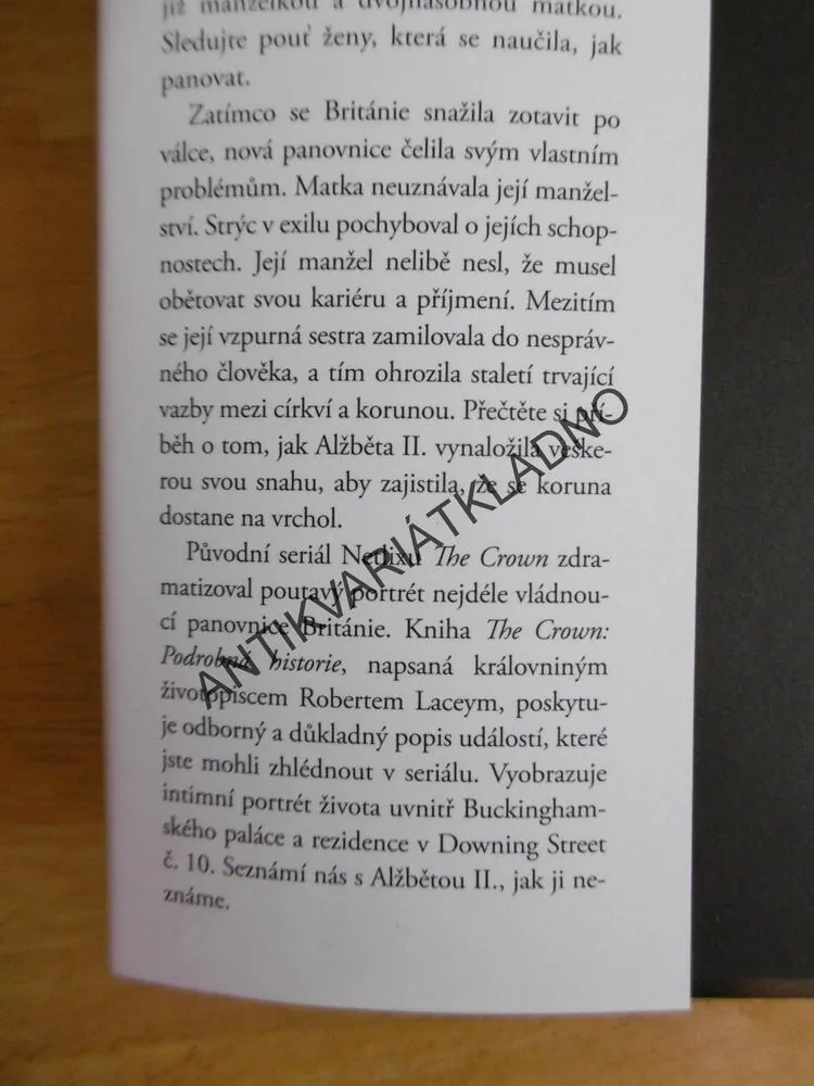 THE CROWN, PODROBNÁ HISTORIE,ROBERT LACEY,