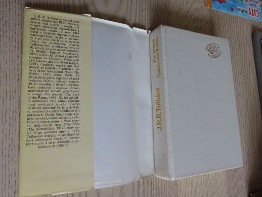 PÁN PRSTENŮ, SPOLEČENSTVO PRSTENU, J. R. R. TOLKIEN, **an