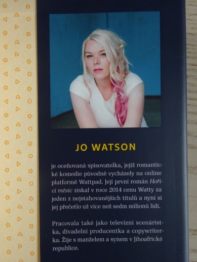 S LÁSKOU TĚ NENÁVIDÍM, JO WATSON, **an
