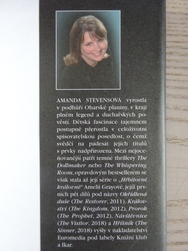 PROBUZENÍ, AMANDA STEVENSOVÁ, **an