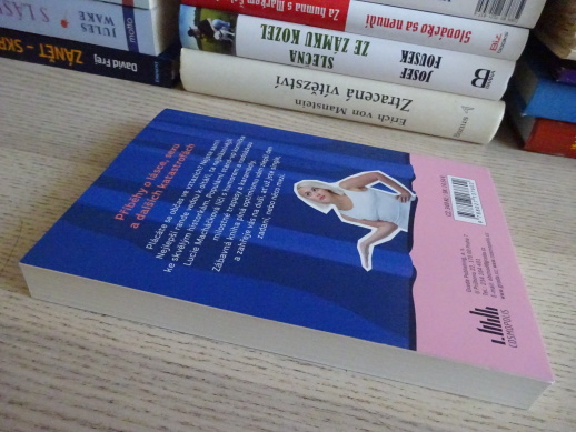 HISTORKY Z TINDERU, LUCIE MACHÁČKOVÁ, **an