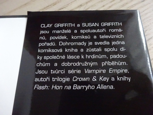 ARROW, GENERACE ZMIJÍ, CLAY GRIFFITH, SUSAN GRIFFITH, **an