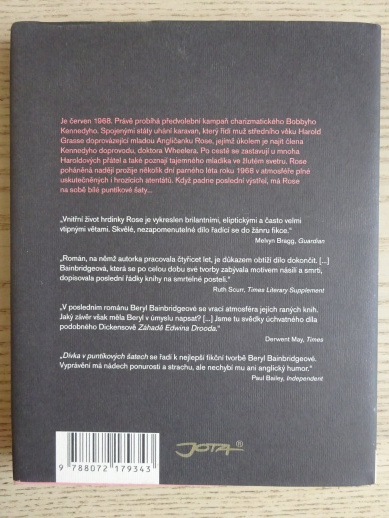 DÍVKA V PUNTÍKOVÝCH ŠATECH, BERYL BAINBRIDGEOVÁ, **an