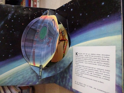 VZHŮRU DO KOSMU, SEVASŤJANOV, **an