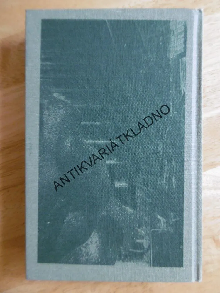 TŘIKRÁT KRVAVÁ HISTORIE, DASHIELL HAMMETT, **an