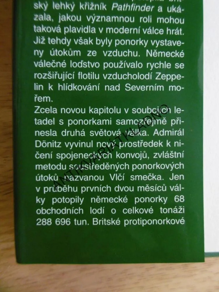 LETADLA PROTI PONORKÁM, ALFRED PRICE,