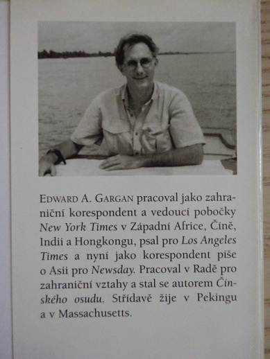 TAJEMSTVÍ ŘEKY, ROK NA MEKONGU, EDWARD A. GARGAN, **an