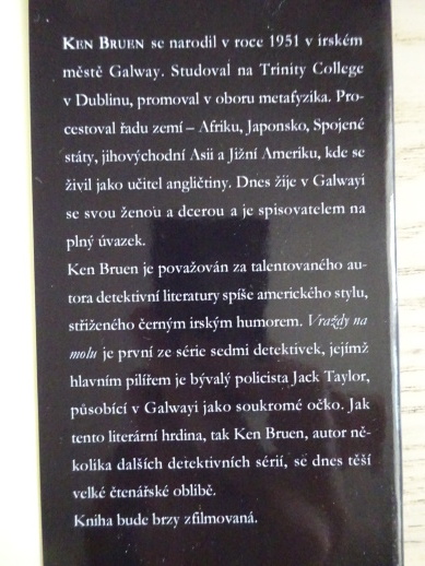 VRAŽDY NA MOLU, KEN BRUEN, **an
