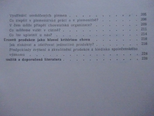 CHOV KRÁLÍKŮ, LADISLAV DVOŘÁK, **an
