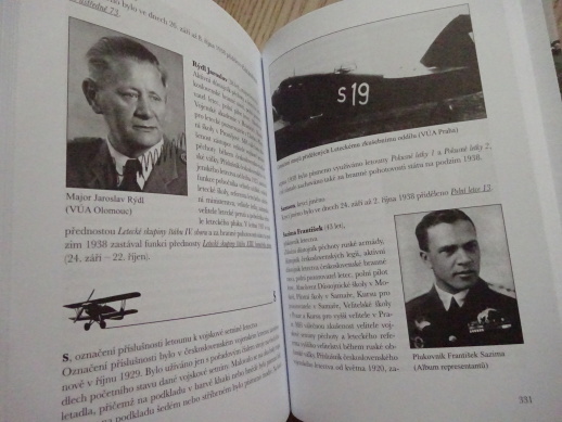 NA ZRAZENÉM NEBI, ENCYKLOPEDIE ČESKOSLOVENSKÉHO VOJENSKÉHO LETECTVA ZA BRANNÉ POHOTOVOSTI STÁTU NA PODZIM 1938, JIŘÍ FIDLER, **an