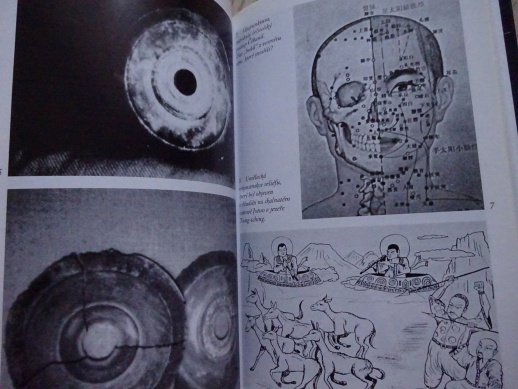 BÍLÁ PYRAMIDA, HARTWIG HAUSDORF, **an