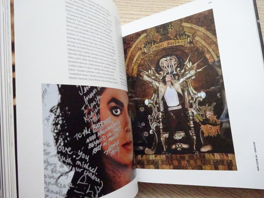 MICHAEL JACKSON, ČLOVĚK, HUDBA, TANEC, KOUZLO, CHRIS ROBERTS, **an