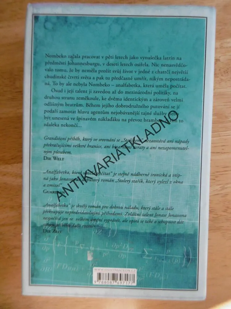 ANALFABETKA, KTERÁ UMĚLA POČÍTAT, JONAS JONASSON, **an