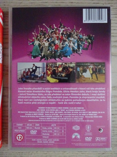 POMÁDA, JOHN TRAVOLTA, DVD FILM