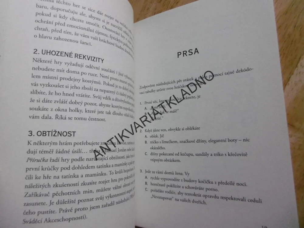 BARNEYHO PŘÍRUČKA, BORCŮV KODEX, BARNEY STINSON, MATT KUHN, **an
