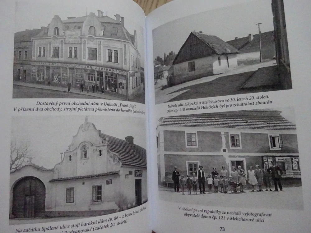 STRUČNÝ PRŮVODCE HISTORICKÝMI FOTOGRAFIEMI MĚSTA UNHOŠTĚ, JAROSLAV KOPECKÝ - AUTOGRAM, **an