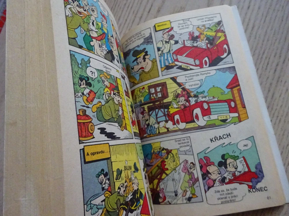 KAČER DONALD DUCK, TŘI SVAZKY DONALD DUCKA NARÁZ, **an