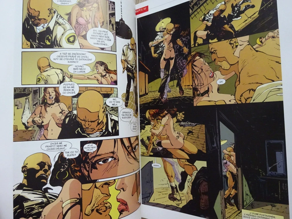 KOMIKS CREW 2, 40/2014, REX MUNDI, SKALPY, ANITA