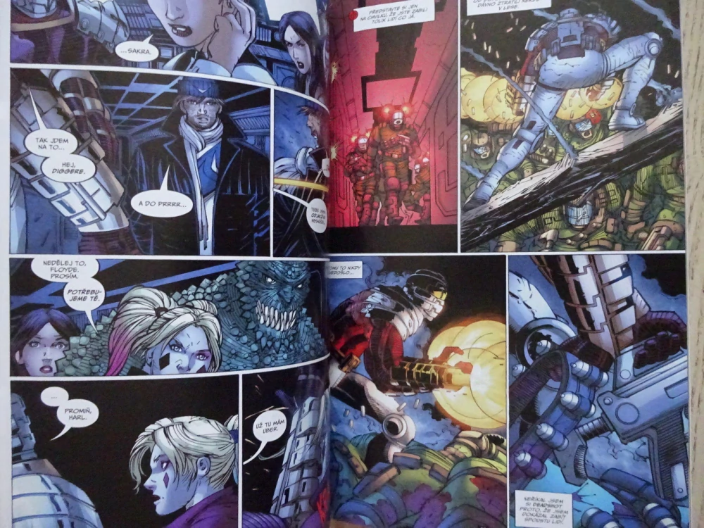 SEBEVRAŽEDNÝ ODDÍL, VYPÁLIT DO ZÁKLADŮ, KOMIKS DC COMICS, **an