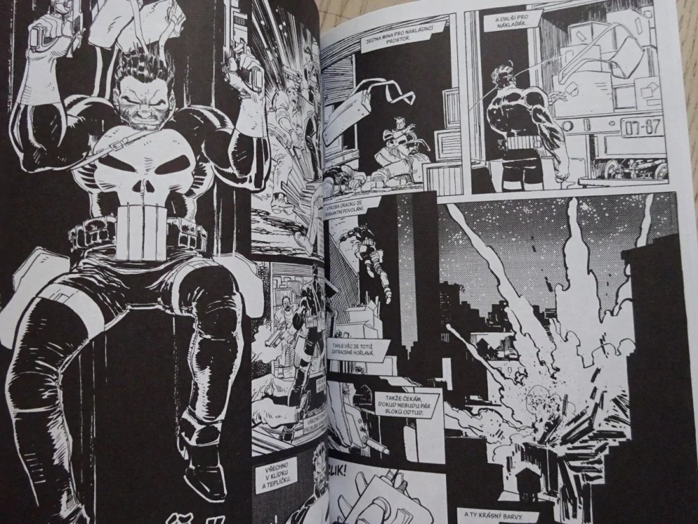 THE PUNISHER, WAR ZONE, MARVEL, **an